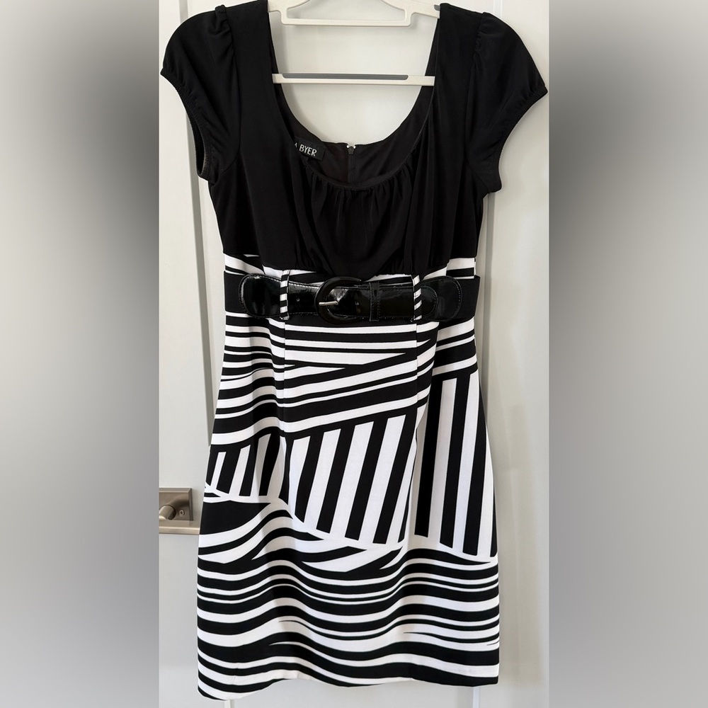 A. Byer Black and White Dress 7